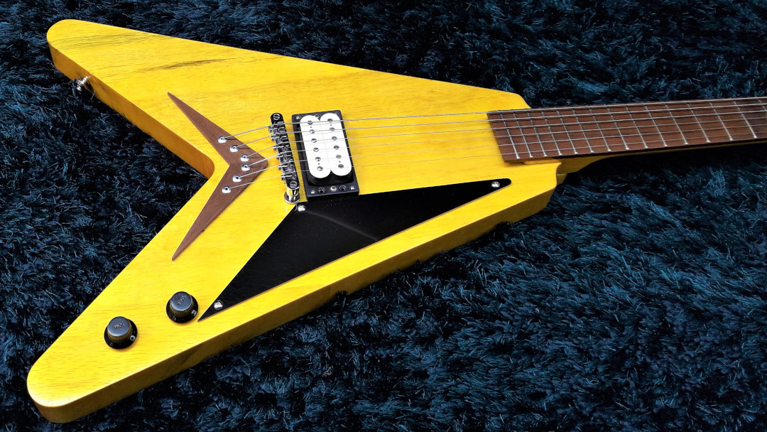 Modelo: Flying V Kid / Ano 2019