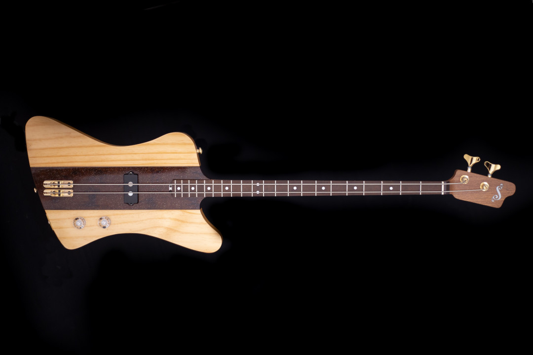 Modelo: T-Bird 2C / Ano 2025