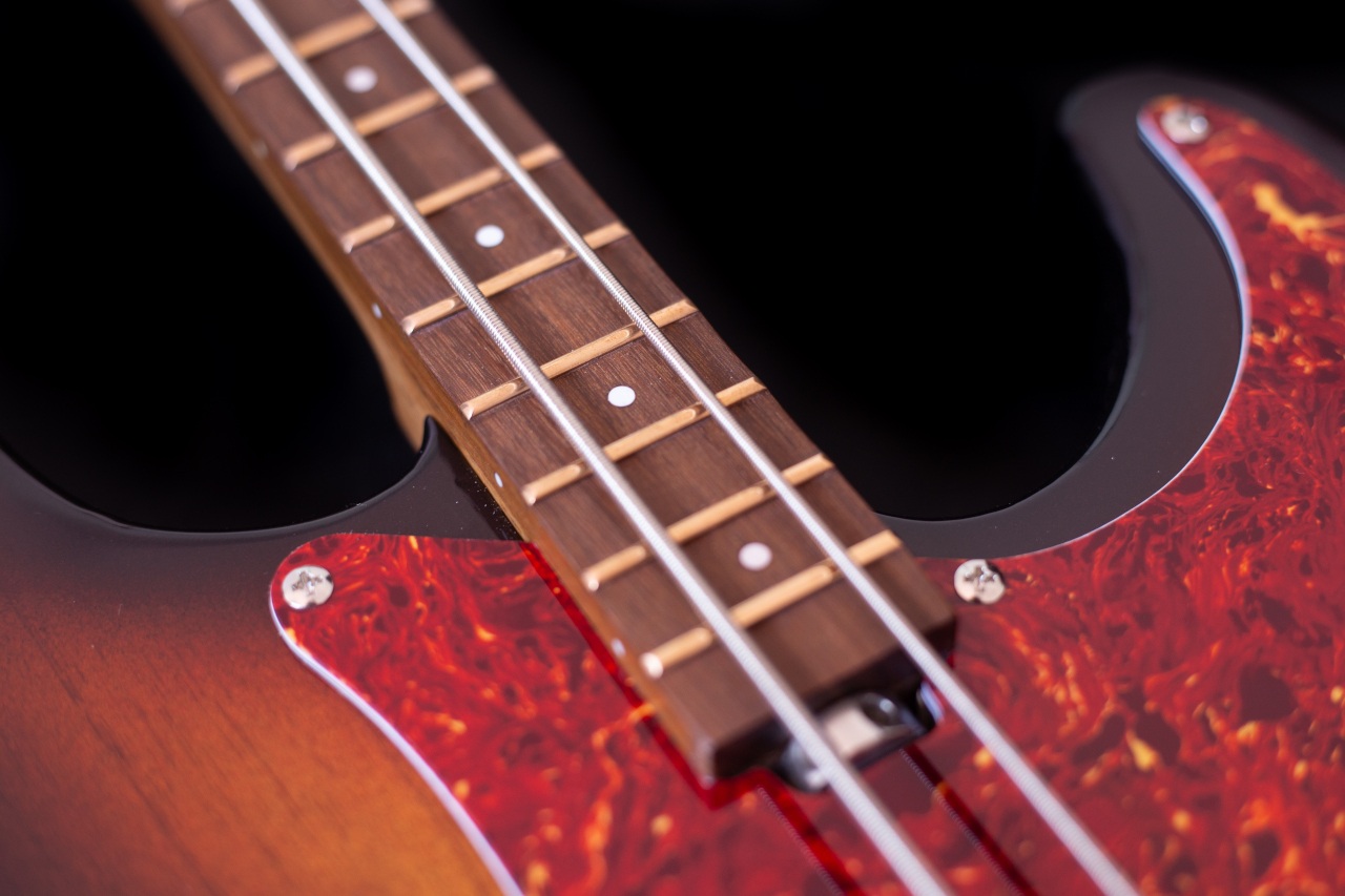 Modelo: P-Bass 2C / Ano 2025 / Artista: Buddy Cannon